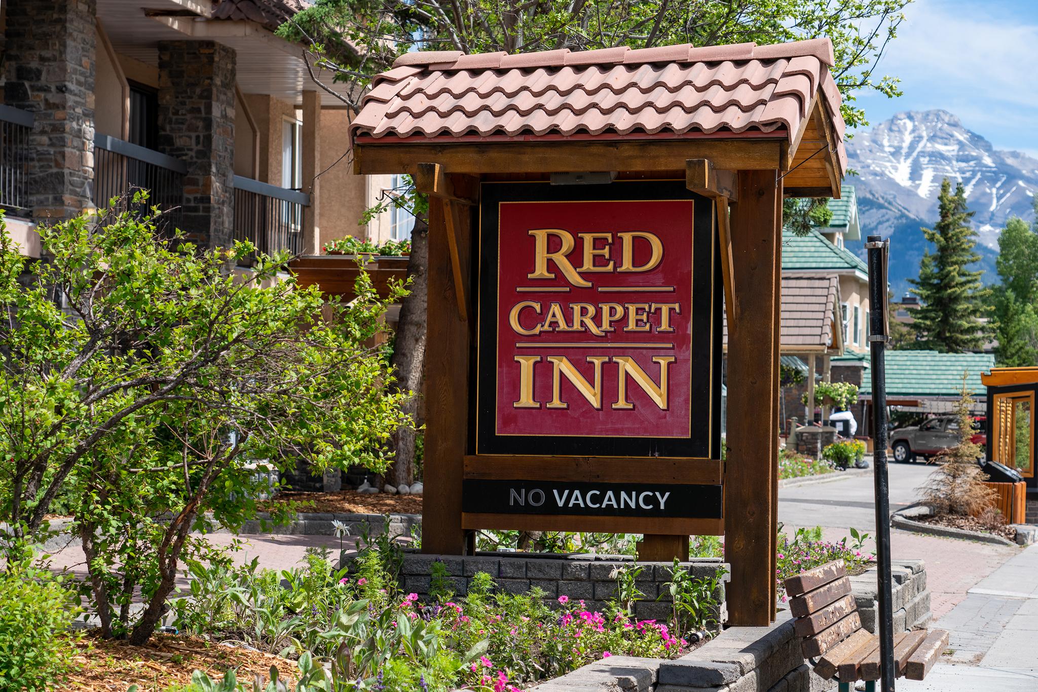 Red Carpet Inn Banff Kültér fotó